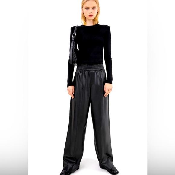Zara Waxed Effect Coated  Wide Leg Pants - Picture 1 of 4
